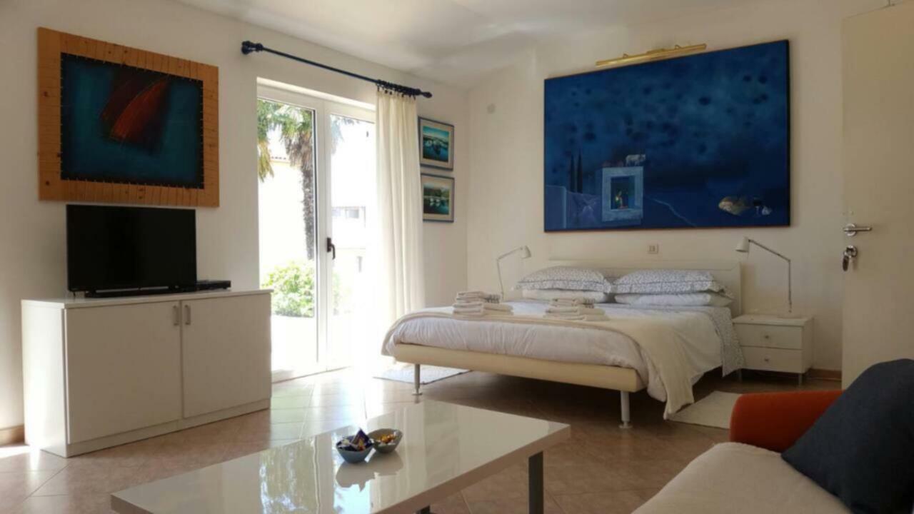 Corte Dei Merli Apartment & Studio Rovinj Exteriör bild
